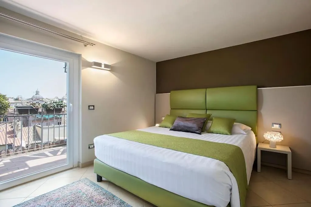 Exclusive City Views From A Sunny Attic Apartment! Rome