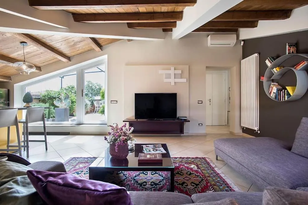 Exclusive City Views From A Sunny Attic Apartment! Rome