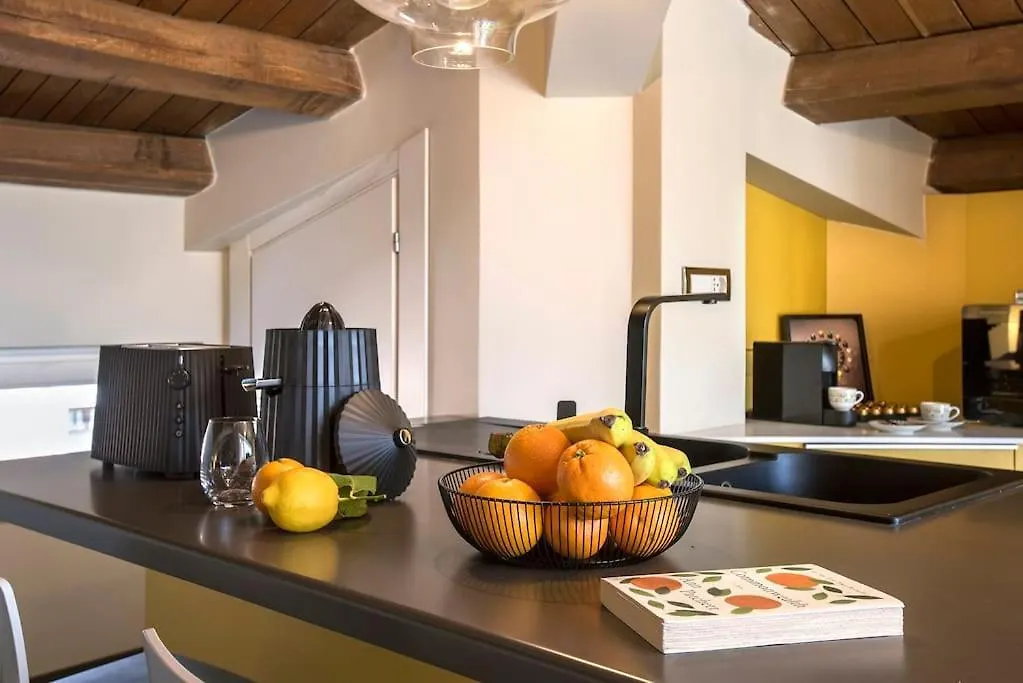 Exclusive City Views From A Sunny Attic Apartment! 0*, Rome Italy