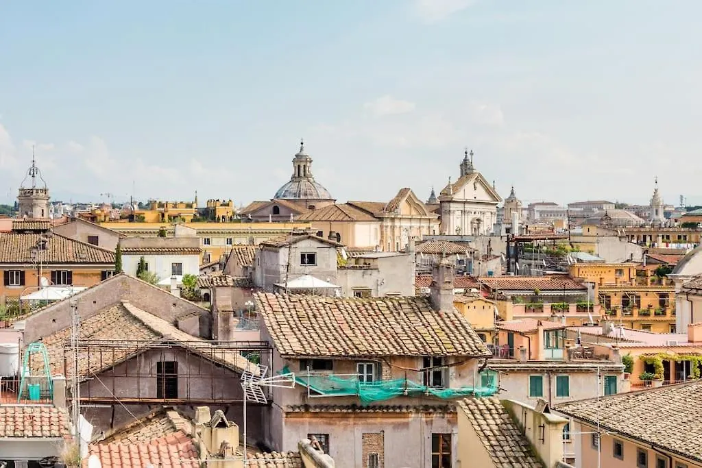 Apartment Exclusive City Views From A Sunny Attic Apartment!